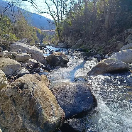 2 Dans Le Coeur De L'ardeche Burzet